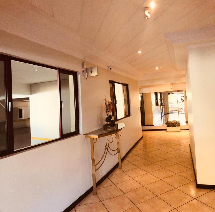 Apartamento Meia Praia - Itapema Ngoại thất bức ảnh