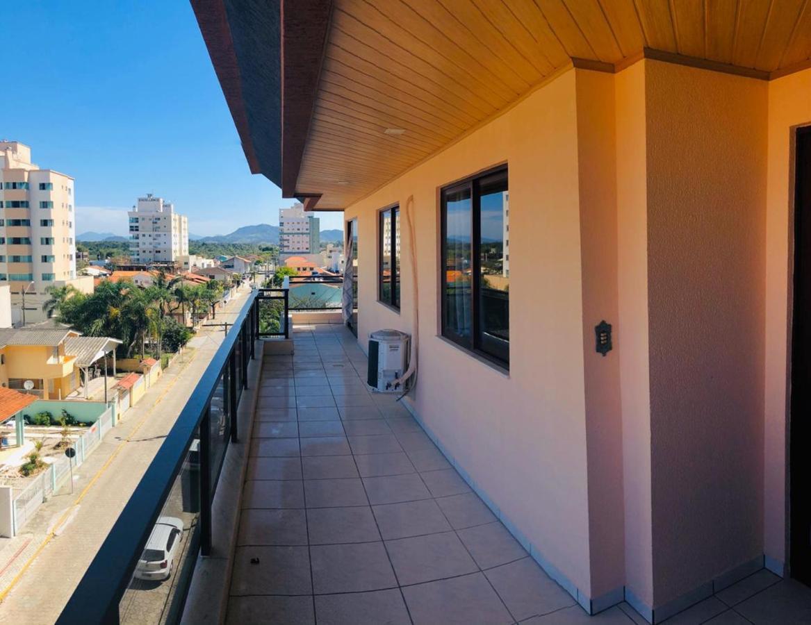 Apartamento Meia Praia - Itapema Ngoại thất bức ảnh